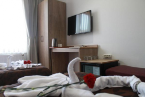 Rozza Hotel